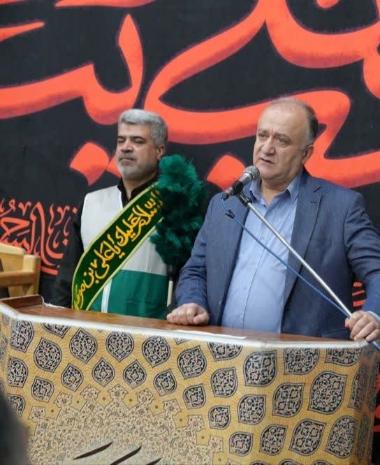 حضور مردم در پاسداشت شهدا نشاندهنده یک «اتحاد مقدس» است حضور مردم در پاسداشت شهدا نشاندهنده یک «اتحاد مقدس» است