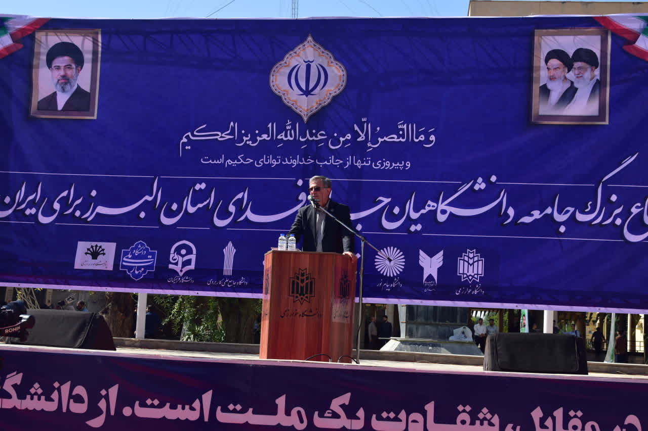 تداوم مسیر علمی و فرهنگی شهدا بزرگ ترین ادای احترام است