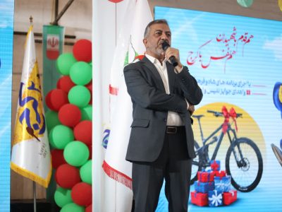 زنده نگه داشتن یاد و نام شهدا مورد توجه قرار گیرد